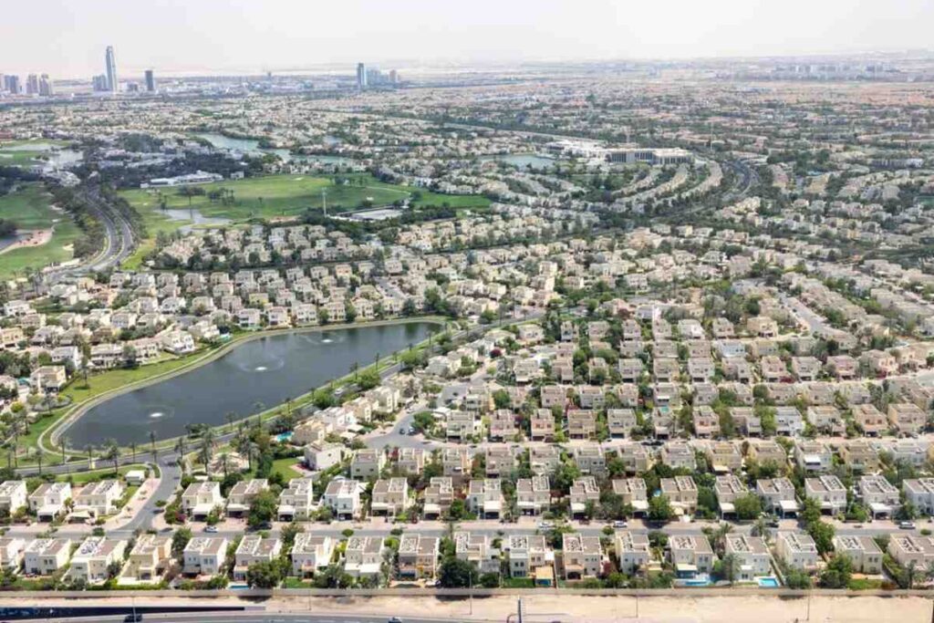 Emirates hills