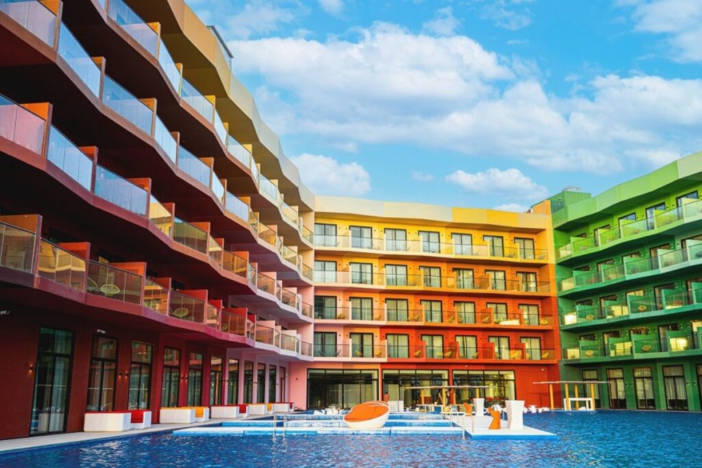 Hotel Apartments For Sale in The World Islands